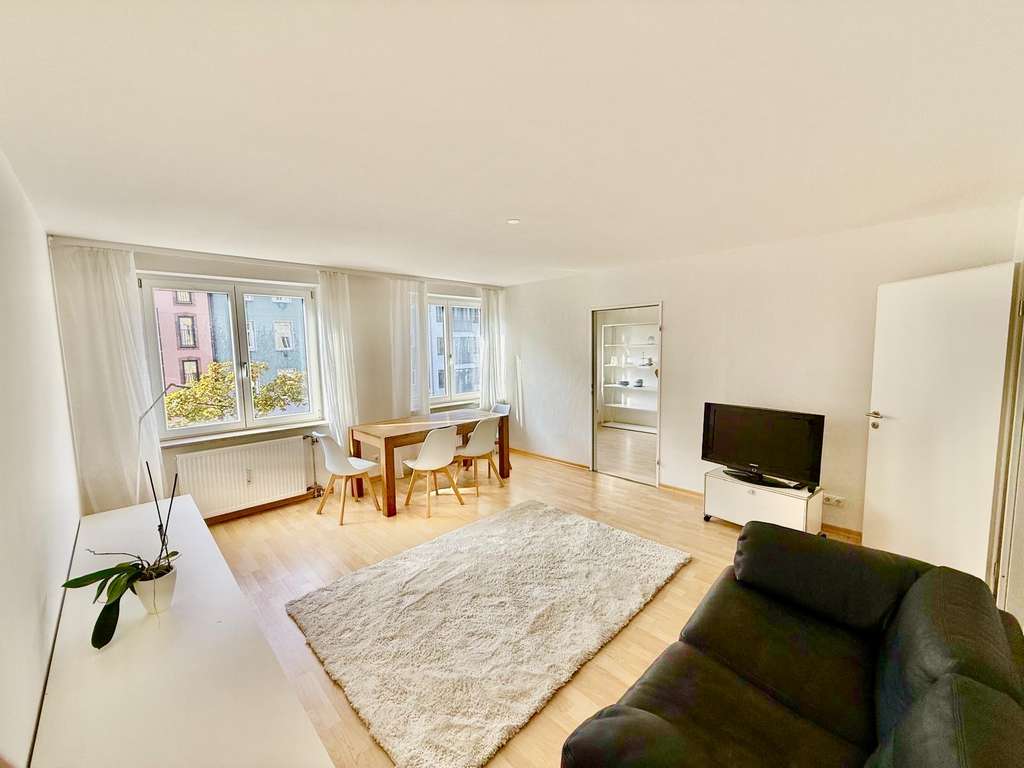 Zentrale Stadtwohnung freut sich schon auf Sie...!