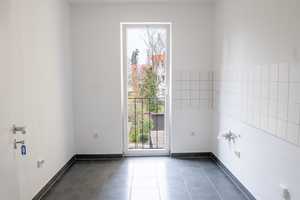 Geschmackvolle, sanierte 3-Zimmer-Wohnung mit Balkon in Köln Sürth – Kölnstr. 42, 50999 Köln – Vorschaubild 6