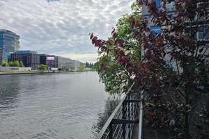 Bezugsfreie 3-Zimmer-Altbauwohnung in Kreuzberg mit gemeinschaftlicher Uferterrasse an der Spree – Die vollständige Adresse der Immobilie erhältst du vom Anbieter., 10997 Kreuzberg, Berlin – Vorschaubild 11