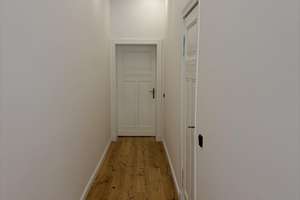 Saniert und barrierearm: 3,5-Zimmer-Altbauwohnung am Lietzensee - sofort bezugsfrei – Die vollständige Adresse der Immobilie erhältst du vom Anbieter., 14057 Charlottenburg, Berlin – Vorschaubild 8
