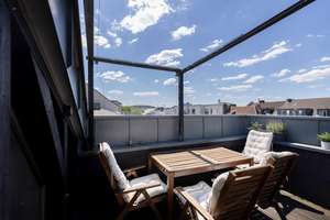 Ruhig gelegene Wohnung in Bonn Zentrum mit Dachterrasse und Kamin – Thomas-Mann-Straße 44a, 53111 Bonn-Zentrum, Bonn – Vorschaubild 3