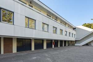 Property thumbnail 12