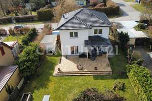 Sorgenfrei einziehen in Panketal: Modernes Familienglück mit Riesen-Terrasse &  Technik-Update! – Die vollständige Adresse der Immobilie erhältst du vom Anbieter., 16341 Panketal – Vorschaubild 4