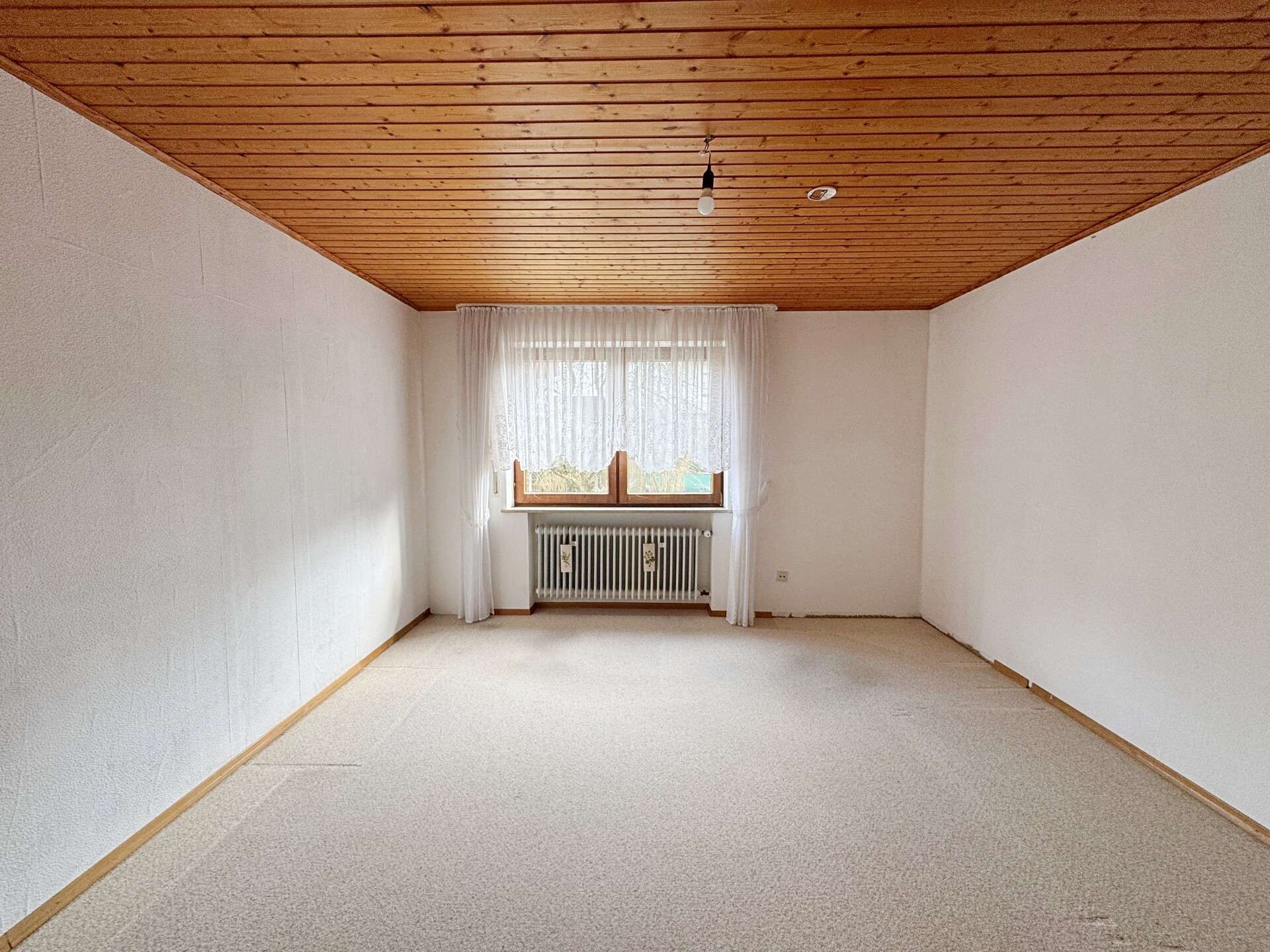 Immobilie in Emmerting - Riesiges Dreifamilienhaus - Perfekt für die ganze Familie, oder als Kapitalanlage - Bild 22