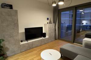 Exklusive 2-Zimmer-Wohnung in Friedrichshain // Exclusive 2-room apartment in Friedrichshain – Pufendorfstraße 4, 10249 Friedrichshain, Berlin – Vorschaubild 2
