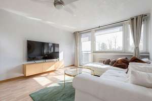 Wohnen mit Wohlfühlfaktor: 3 Zimmer mit perfektem Grundriss – Die vollständige Adresse der Immobilie erhältst du vom Anbieter., 80997 Moosach-Bahnhof, München – Vorschaubild 4