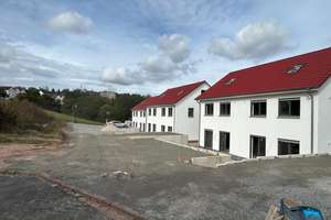 Neubau, Massiv Haus, in Wertheim mit Baugarantie. – Am Tannenberg 38-48, 97877 Wertheim – Vorschaubild 3