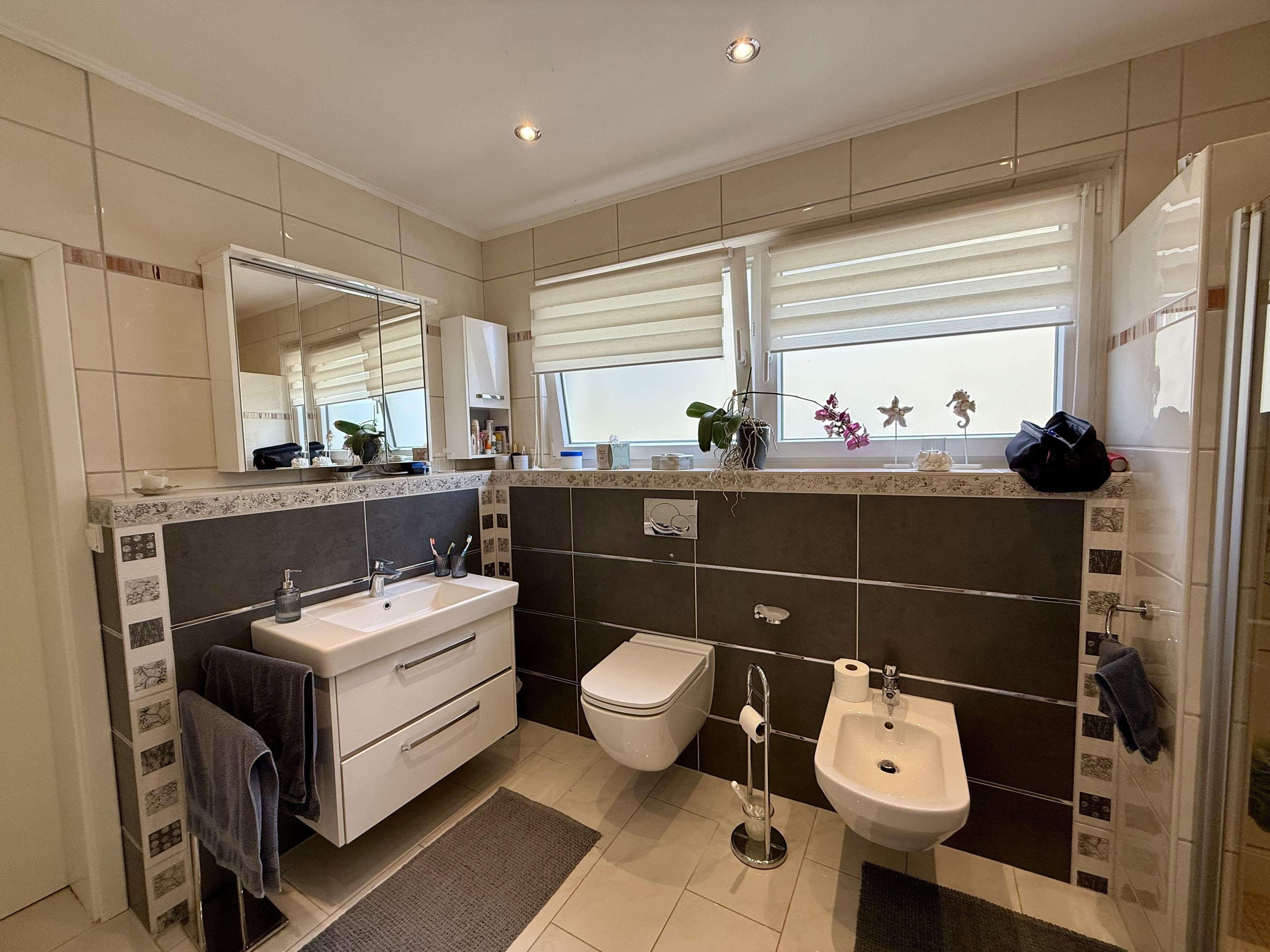 Immobilie in Wadgassen - Saniertes Ein- bis Zweifamilienhaus in ruhiger Lage von Wadgassen-Differten! - Bild 13