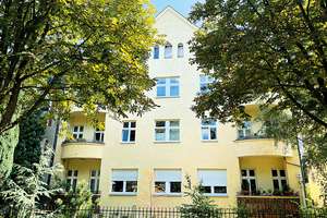 Attraktive 2-Zimmer Wohnung mit Balkon in idyllischer Lage