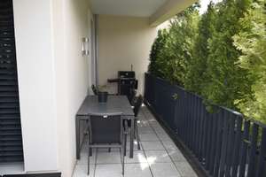 Moderne & exklusive Stadtwohnung mit Einbauküche & großer sonniger Loggia in schöner Parkanlage – Am Provinopark 9B, 86153 Am Schäfflerbach, Augsburg – Vorschaubild 10