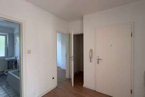 Frisch renoviert in Duisburg‑Röttgersbach: Charmante 3‑Zimmer‑Wohnung mit Loggia – Die vollständige Adresse der Immobilie erhältst du vom Anbieter., 47169 Röttgersbach, Duisburg – Vorschaubild 3
