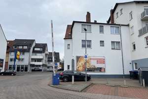Wohn- und Geschäftshaus mit langfristig vermieteter Pizzeria und zwei Wohneinheiten – Die vollständige Adresse der Immobilie erhältst du vom Anbieter., 31785 Hameln – Vorschaubild 2