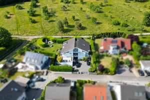 Hochwertige Design-Villa am Ortsrand – Die vollständige Adresse der Immobilie erhältst du vom Anbieter., 35423 Lich – Vorschaubild 2