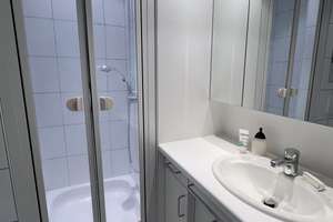 Köln-Rodenkirchen, 2 Zimmer, EBK, große Loggia, Duschbad, Keller.... perfekt! – 50996 Rodenkirchen (Ortsteil), Köln – Vorschaubild 9