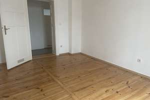 Fürth, Nähe Herrnstrasse ! Charmante 3-Zi.-Altbauwhg. 65m², EBK, Holzdielen, im EG in ruhiger Lage – Die vollständige Adresse der Immobilie erhältst du vom Anbieter., 90762 Südliche Südstadt, Fürth – Vorschaubild 3