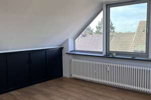 Helle Dachgeschosswohnung –  Erstbezug nach umfassender Renovierung  – 40231 Eller, Düsseldorf – Vorschaubild 2