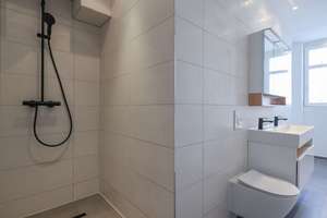 Großzügige 4-Zimmer-Wohnung in der Nähe vom Paul-Lincke-Ufer – Die vollständige Adresse der Immobilie erhältst du vom Anbieter., 10999 Kreuzberg, Berlin – Vorschaubild 23