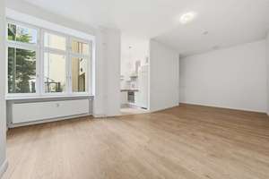 Bezugsfreie 2-Zimmer-Wohnung mit Terrasse und Garten in Berlin-Moabit – Die vollständige Adresse der Immobilie erhältst du vom Anbieter., 10553 Moabit, Berlin – Vorschaubild 3