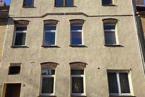 Einfamilien-Reihenmittelhaus in guter Lage! – Die vollständige Adresse der Immobilie erhältst du vom Anbieter., 6749 Bitterfeld-Wolfen – Vorschaubild 1