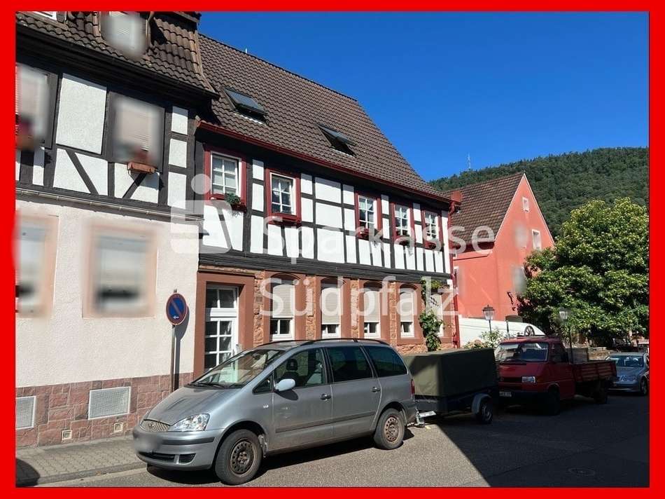 Straßenansicht