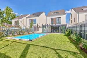 Exklusives Familienhaus mit Pool und Wintergarten in Mainz