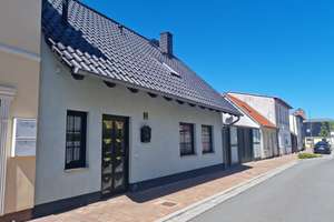 Charmantes und zentrumsnahes gelegenes Stadthaus mit eigener Hofzufahr zu verkaufen