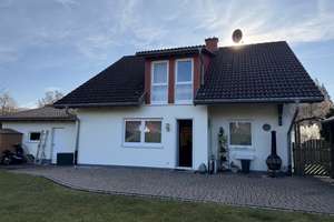 Einfamilienhaus mit Garage in Wutöschingen, 5,5 Zimmer, ab 1.7.2026 – Unter den Baumgärten 9, 79793 Wutöschingen – Vorschaubild 4