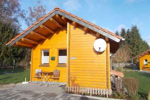 Wohnungen - Ferienhäuser – Saalbereiche - Gastroküche im Grünen in Ilbeshausen-Hochwaldhausen – Die vollständige Adresse der Immobilie erhältst du vom Anbieter., 36355 Grebenhain – Vorschaubild 5