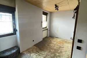 Einseitig angebautes Einfamilienhaus in zentraler Lage mit 2 Garagen – Saarbrücker Str. 336, 66125 Stadtverband Saarbrücken (Kreis) – Vorschaubild 11