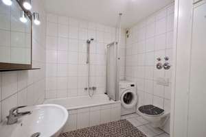 Rundum-sorglos-Paket: Bezugsfrei, frisch renoviert & Weitblick! 2-Zimmer-Wohnung in Hochheide – Die vollständige Adresse der Immobilie erhältst du vom Anbieter., 47198 Hochheide, Duisburg – Vorschaubild 7