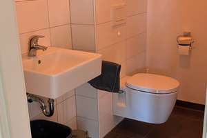 Helle 2,5-Zimmer-Wohnung mit Loggia, EBK & TG-Stellplatz – 40217 Unterbilk, Düsseldorf – Vorschaubild 7