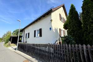 Alles - außer - Gewöhnlich!
Sanierungsbedürftiges Einfamilienhaus in Wenzenbach! – Die vollständige Adresse der Immobilie erhältst du vom Anbieter., 93173 Wenzenbach – Vorschaubild 3