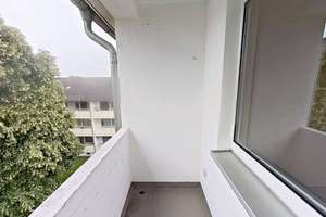Ihr neues Zuhause: Gemütliche 3-Zimmer-Wohnung mit BALKON und viel Komfort – Lahrkampstraße 15, 33104 Schloß Neuhaus, Paderborn – Vorschaubild 2
