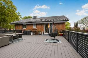 Hier wächst Familie zusammen – modernisiertes Zweifamilienhaus mit Garten in Pinneberg-Waldenau – Die vollständige Adresse der Immobilie erhältst du vom Anbieter., 25421 Pinneberg – Vorschaubild 1
