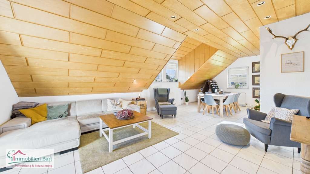 Immobilie in Merzkirchen - SAARBURG: 86 M² WOHNUNG, 2 SZ, GÄSTE-WC IN GUTER LAGE! - Bild 1
