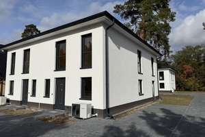 * NEUBAU * Doppelhaushälften in schöner Lage im südlichen Berliner Speckgürtel * schlüsselfertig * – Die vollständige Adresse der Immobilie erhältst du vom Anbieter., 15827 Blankenfelde-Mahlow – Vorschaubild 1