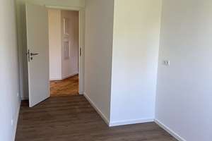 Wunderschöne Sanierte 3-Zimmer Wohnung in Top zentraler Lage mitten in Nürnberg – Hochstr. 41, 90429 Himpfelshof, Nürnberg – Vorschaubild 10
