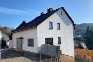 ----Gepflegtes EFH mit herrlichem Blick über den Ort hinweg----- – Die vollständige Adresse der Immobilie erhältst du vom Anbieter., 65618 Selters (Taunus) – Vorschaubild 1