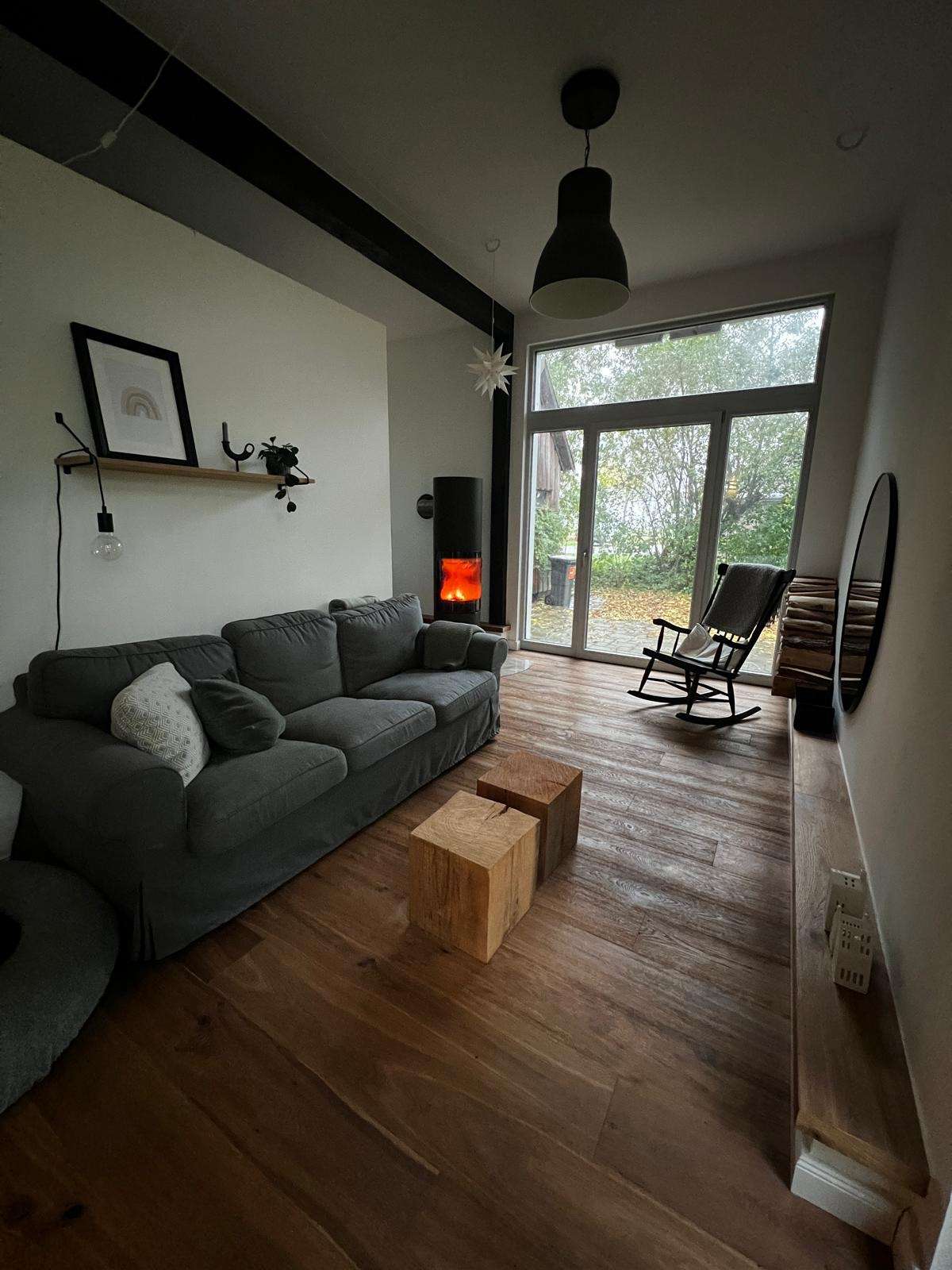 Immobilie in Neufeld - Charmantes Ferienhaus mit Reetdach, möbliert, energetisch top, 3,5 Zimmern und Außenstellplätzen  - Bild 9