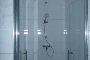 NEUER  KAUFPREIS - ATTRAKTIVES  MFH- KERNSANIERT - TOP ZUSTAND + HANGLAGE  - GUT VERMIETET – Die vollständige Adresse der Immobilie erhältst du vom Anbieter., 70329 Hedelfingen (Ortsteil), Stuttgart – Vorschaubild 8