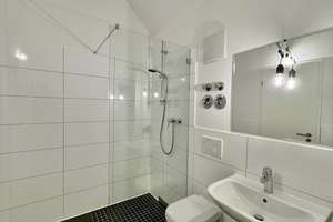 Property thumbnail 26