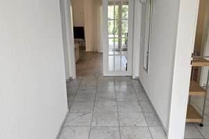 Sehr gut geschnittene, großzügige, ruhige 2-Zimmer Wohnung mit Terrasse und Gartennutzung – Burgenlandweg 2a, 50858 Junkersdorf, Köln – Vorschaubild 15