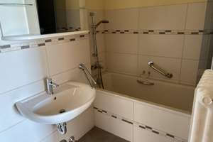 Raum für einen neuen Lebensabschnitt: Renovierungsbedürftige 3-Zimmer Wohnung in Krefeld - Uerdingen – Die vollständige Adresse der Immobilie erhältst du vom Anbieter., 47829 Uerdingen, Krefeld – Vorschaubild 11
