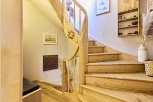 ***Dachterrasse, Garage und besondere Aufteilung: Wohnung im Thelottviertel mit Hausflair!*** – Die vollständige Adresse der Immobilie erhältst du vom Anbieter., 86150 Rosenau- und Thelottviertel, Augsburg – Vorschaubild 3