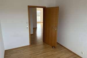 3,5 Zimmer Eigentumswohnung mit Penthouse-Charakter in begehrter Aussichtslage in Reutlingen – Sophie-Scholl-Straße 46, 72762 Reutlingen-Mitte, Reutlingen – Vorschaubild 10