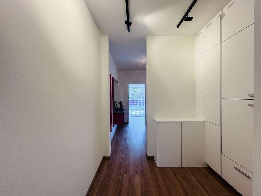 Immobilie in Unkel - Exklusiv wohnen in Unkel – Stilvoll sanierte Eigentumswohnung mit Tiefgarage  und  Balkon in Rhein - Bild 3