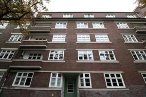 2 Zimmer Wohnung am Lattenkamp – mit Potenzial zur Neugestaltung über den Dächern von Winterhude