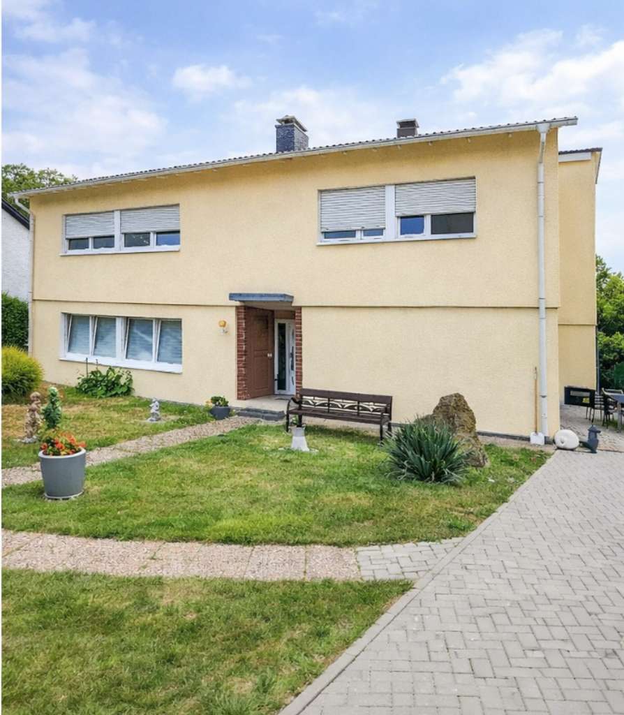 Immobilie in Lemberg - Dreifamilienhaus mit Entwicklungspotenzial | 39.000 € Mietpotenzial | 1.200 m² Grundstück - Bild 0