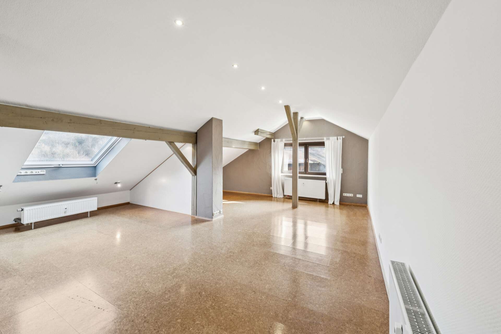 Immobilie in Miltenberg - Ein Haus im Haus-Stadtnähe & Pferdeparadies in Miltenberg - Bild 12