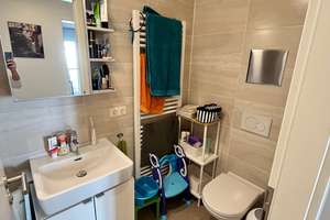 hochwertige 3-Zimmer-Wohnung mit Einbauküche, teilmöbliert, unmittelbar an U3 Station Petuelring – Schleißheimer Straße 247a, 80809 Am Riesenfeld, München – Vorschaubild 3